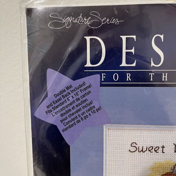 Vintage Designs for the Needle Kinka Sweet Dreams Cross Stitch Kit 5561 NEW - Picture 4 of 6